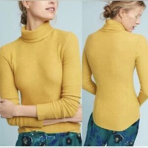 NWT Anthropologie Mustard Yellow Turtleneck Medium